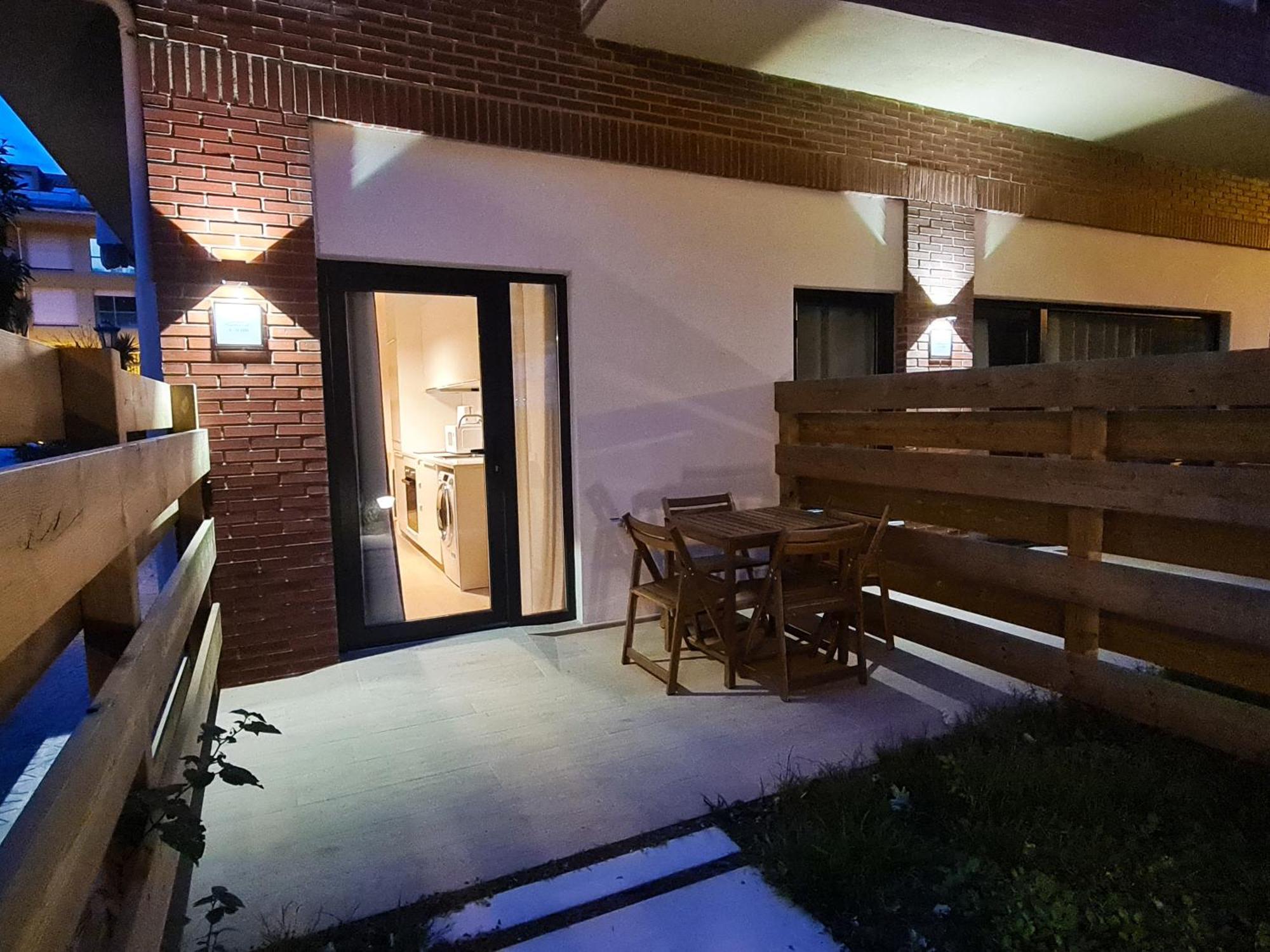 Apartamentos Costa Meron San Vicente De La Barquera Esterno foto