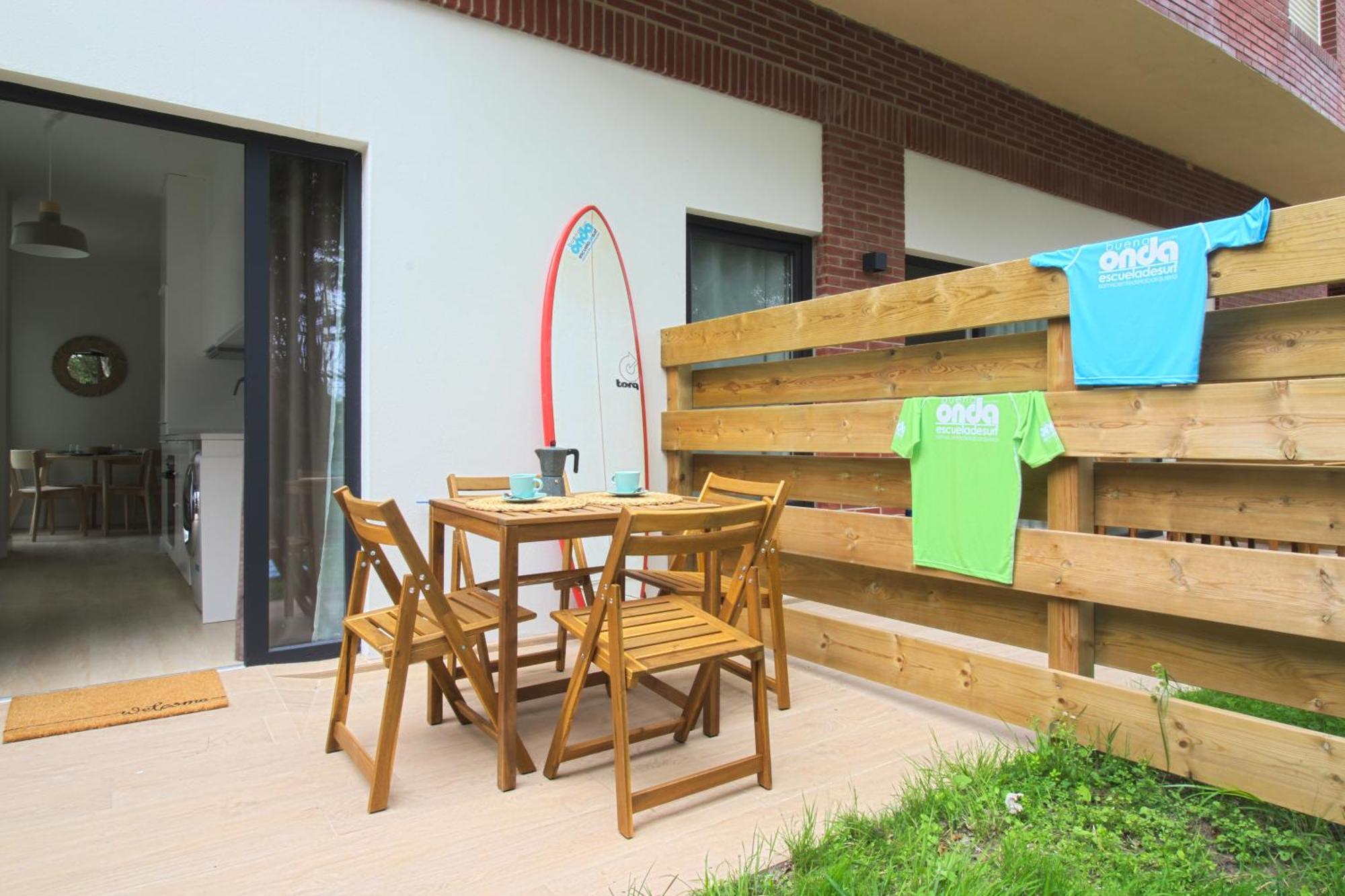 Apartamentos Costa Meron San Vicente De La Barquera Esterno foto